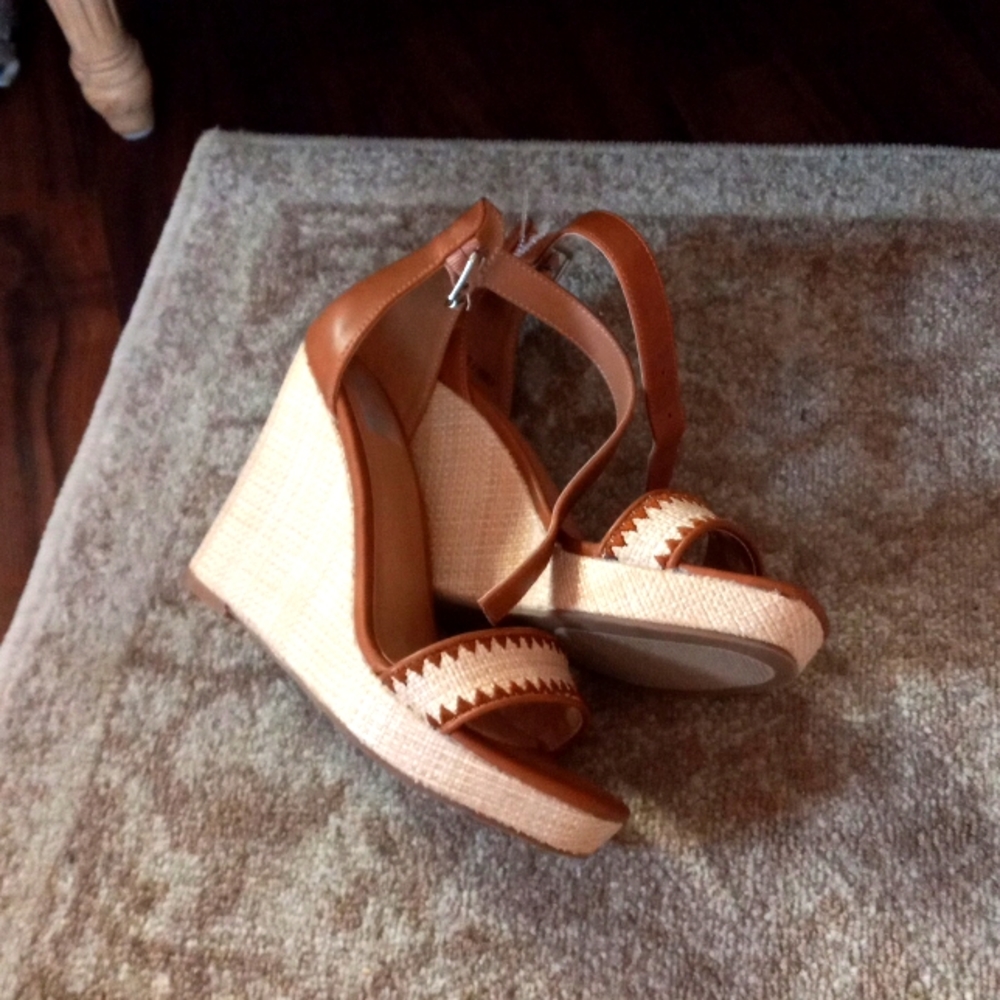 Dolce Vita sz 6.5M NWOT